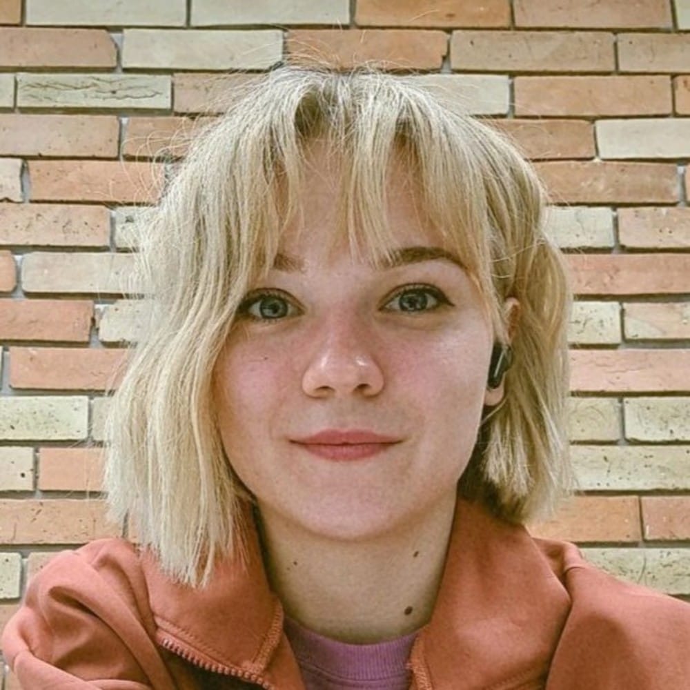 Elena Kazinachikova avatar