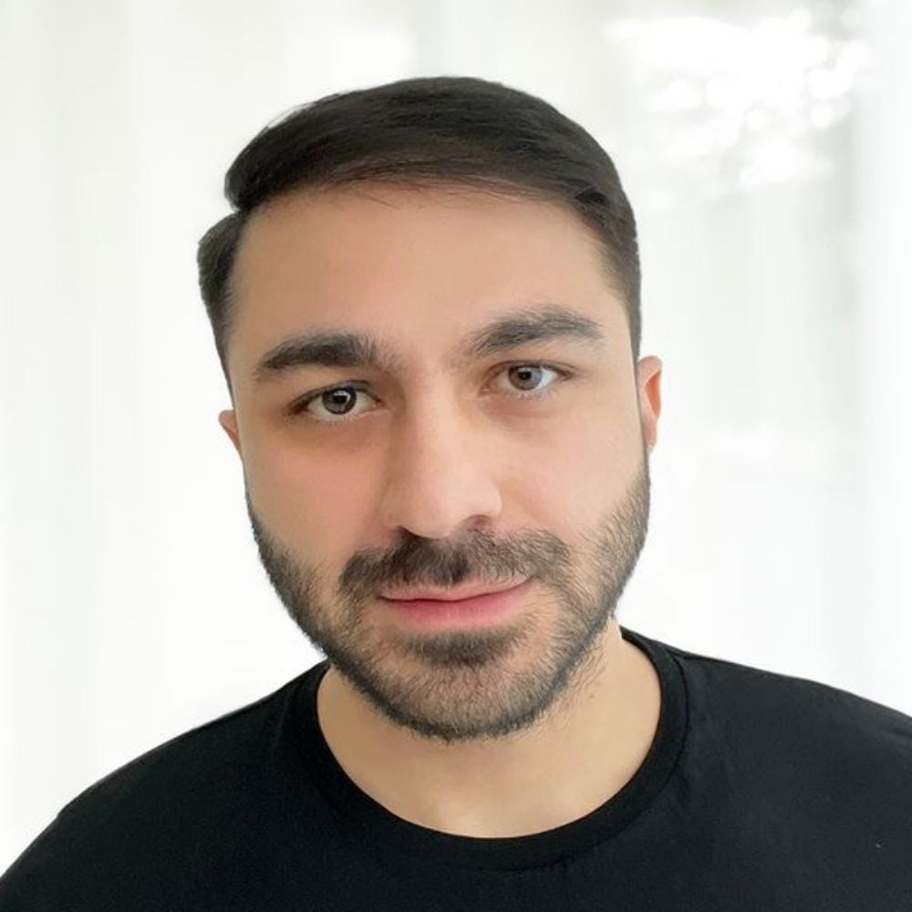 Ayk Martirosyan avatar