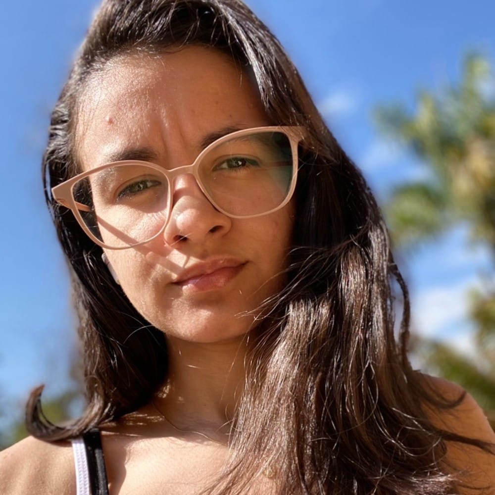 Luiza Almada Benvindo avatar