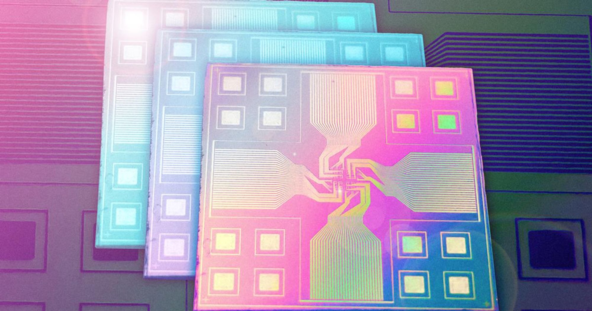 Modular optical computer chip allows stackable swappable functions