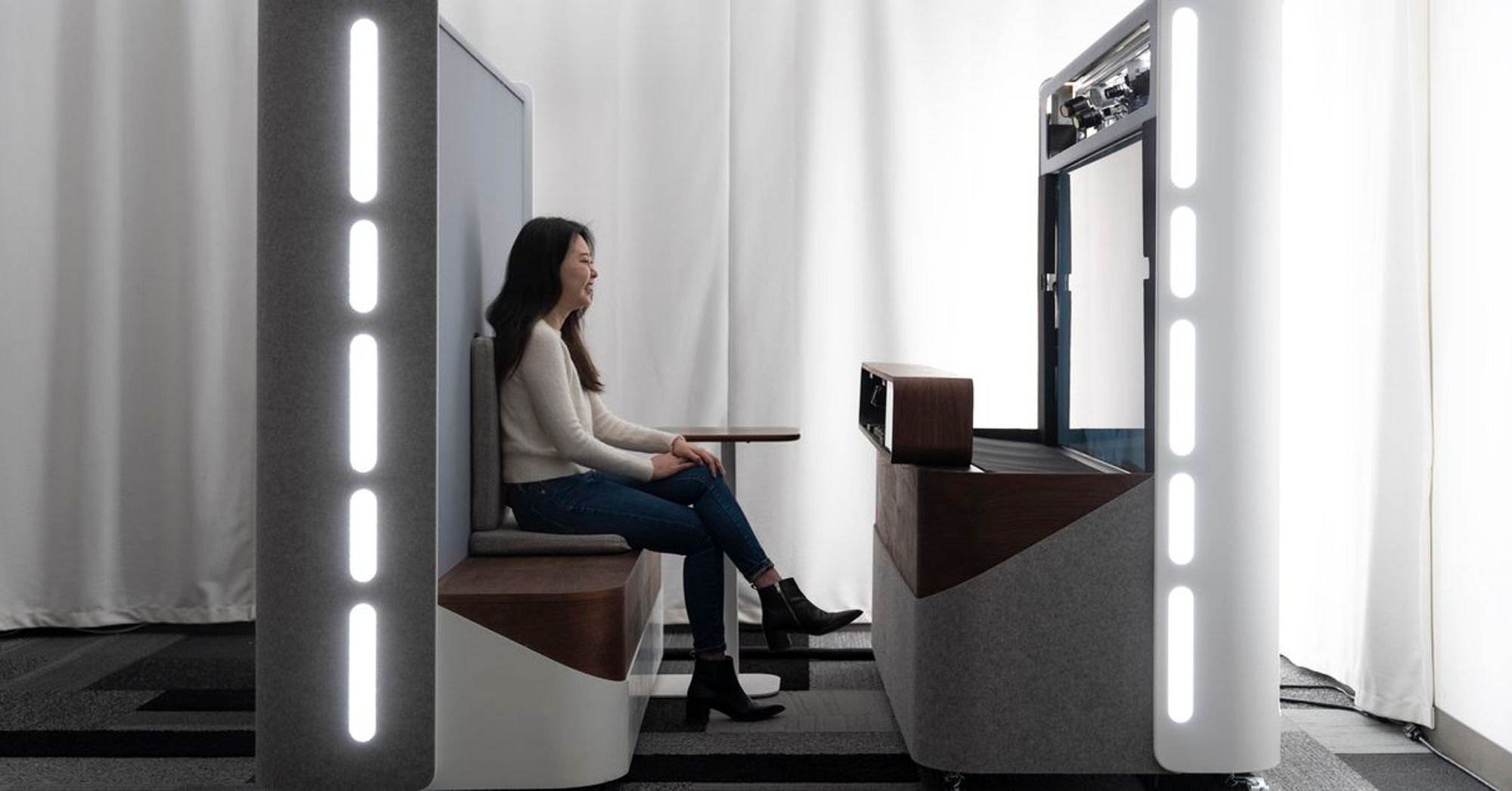 A meeting in Google's 3D chat booth felt like real life science fiction
