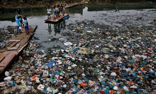 Mismanaged waste 'kills up to a million people a year globally'