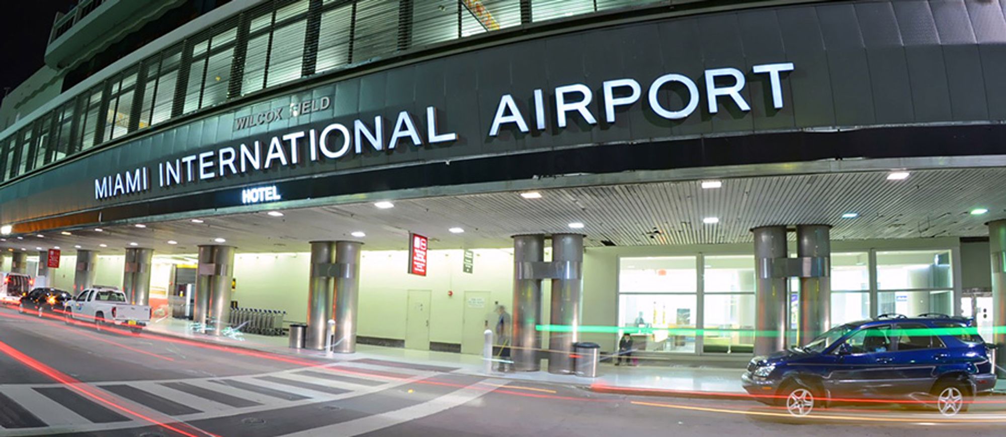 Miami International Airport (MIA)         (マイアミ) (Japanese)