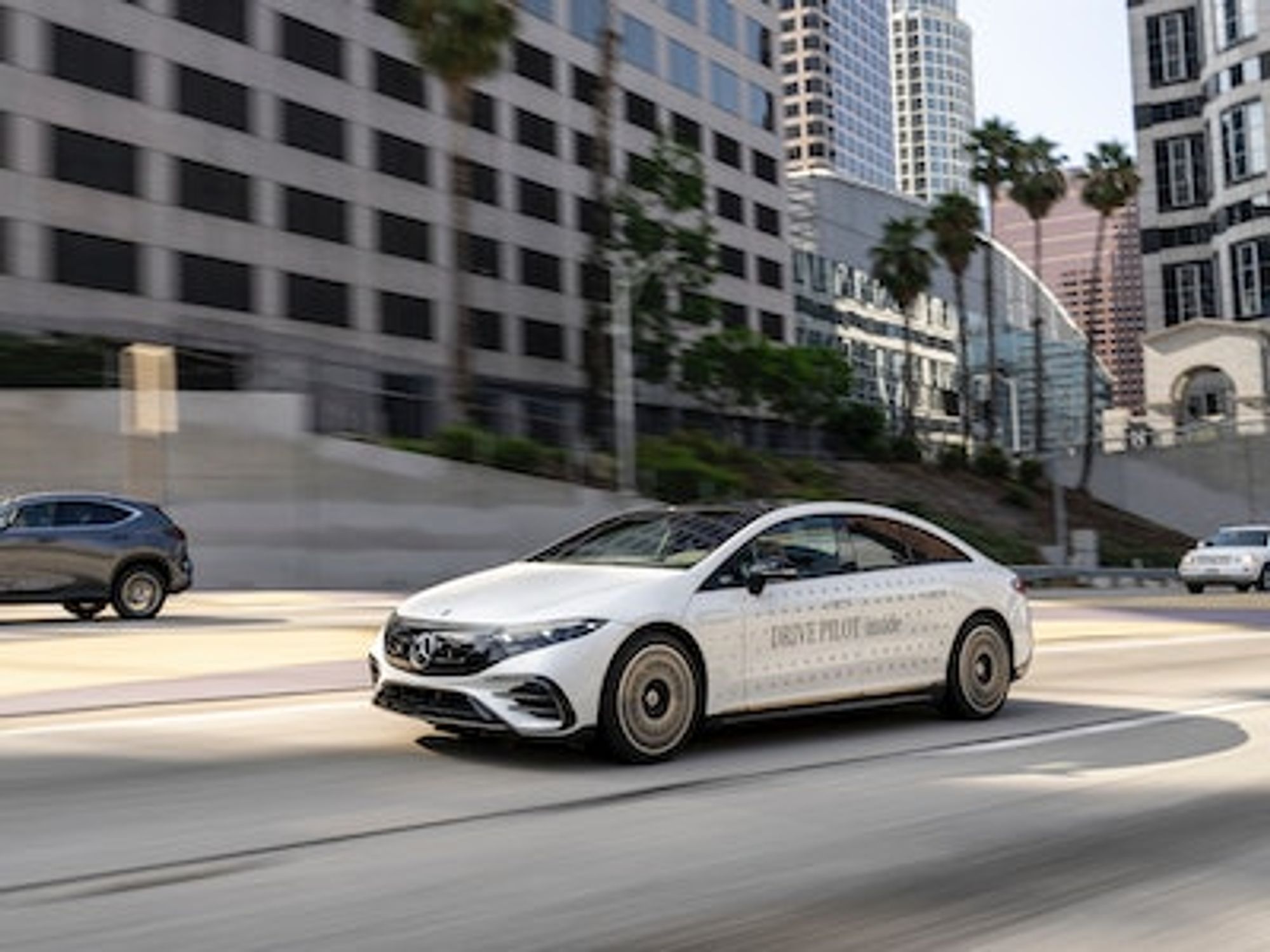 Mercedes-Benz's Drive Pilot One-Ups Tesla in Its Quest for Full Self-Driving