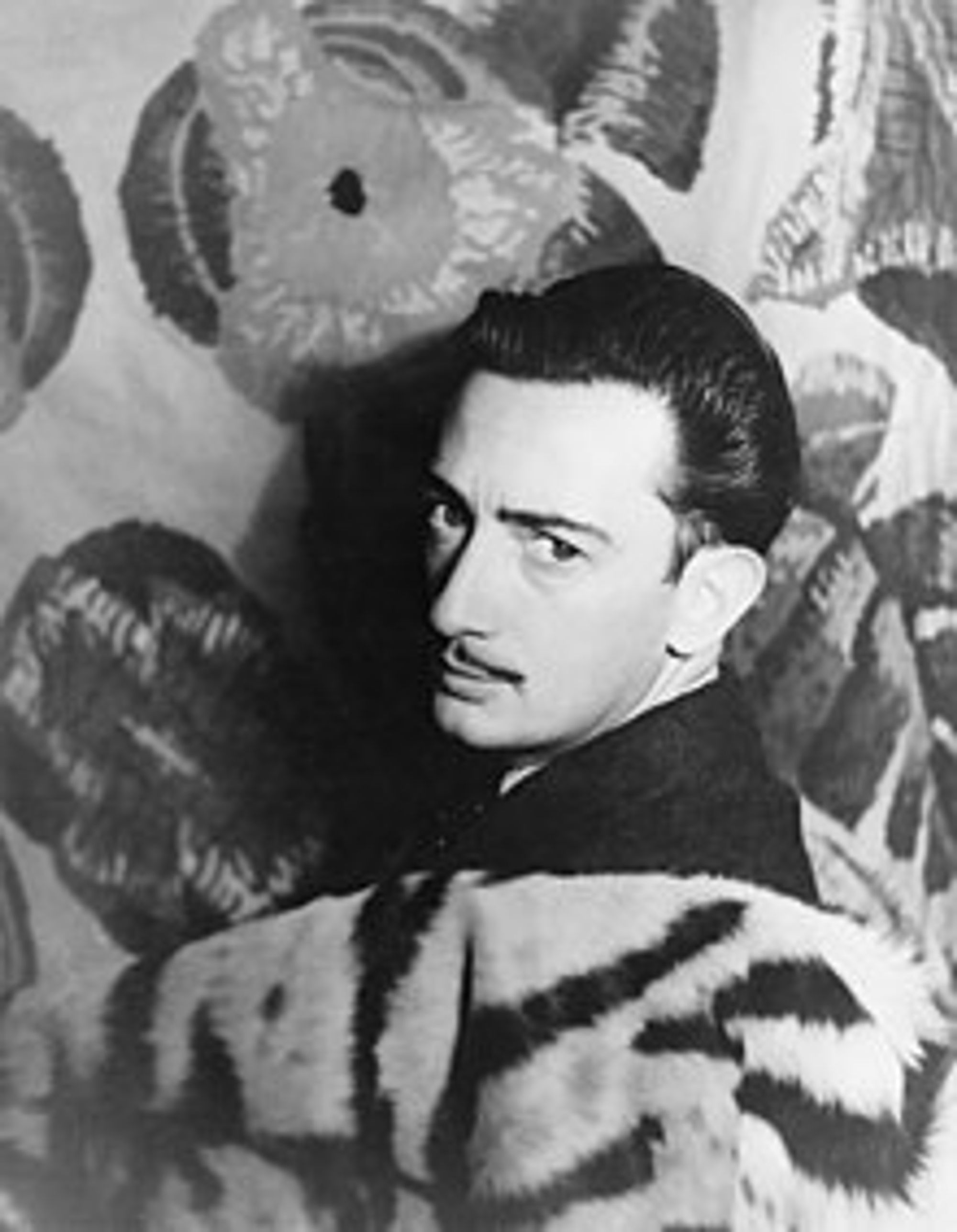 Salvador Dalí - Wikipedia